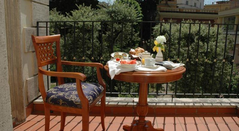 Relais Patrizi Hotell