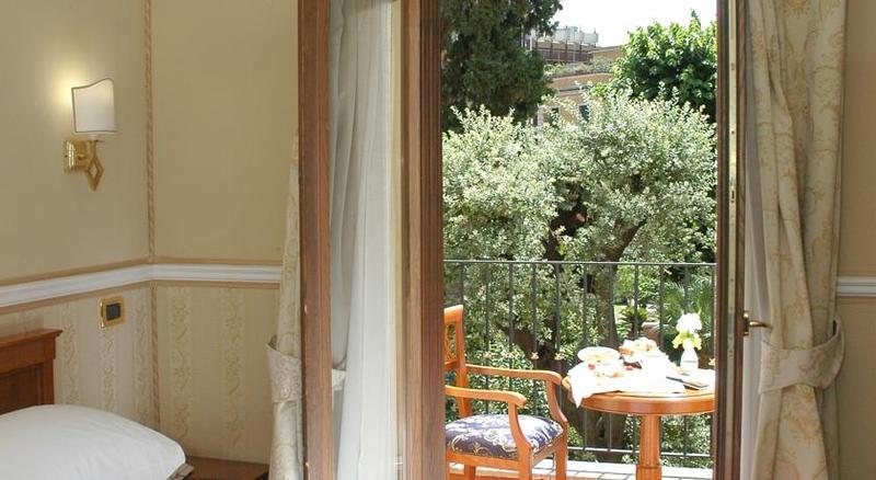 Hotell Relais Patrizi 4*