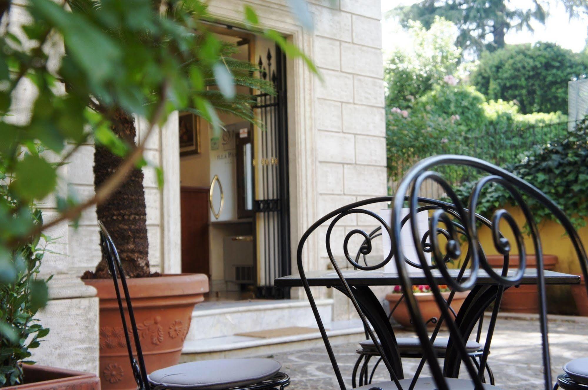Relais Patrizi Hotell 4*