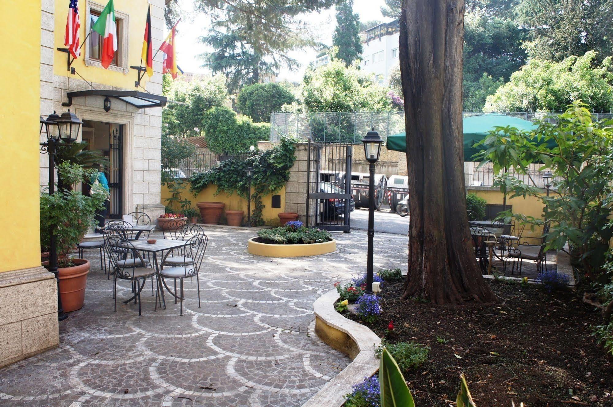 Relais Patrizi Hotell 4*